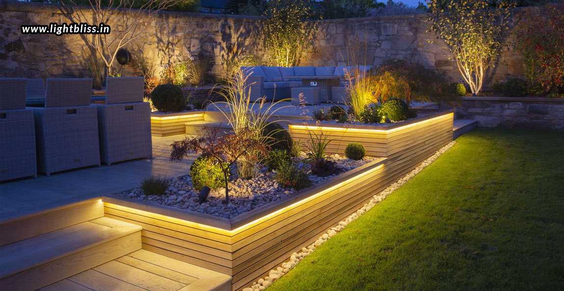 Brightening-Up-Your-Garden-With-Ingenious-LED-Lighting-Ideas